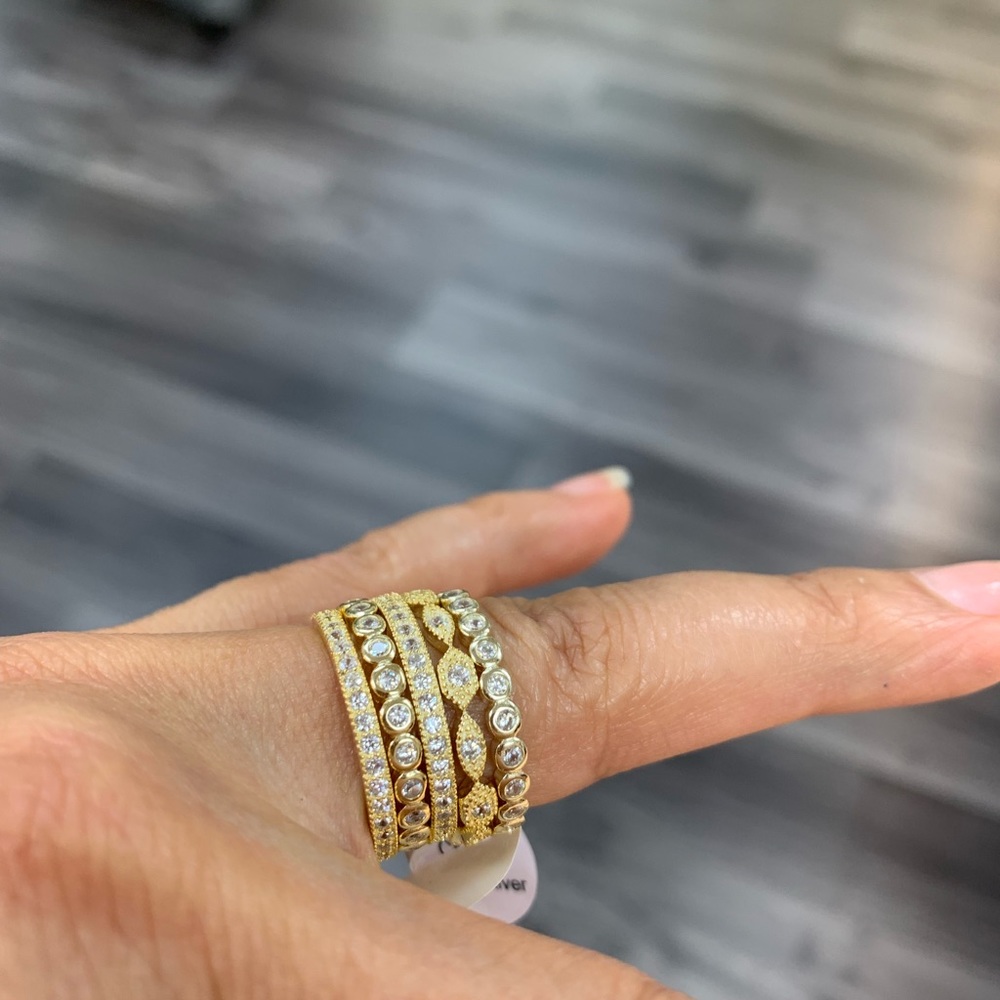 5pcs Yellow Gold Ring Eternity Wedding Bands Set size 6 size 8 - Picture 6 of 6